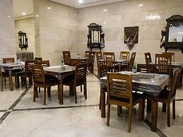 Hussain Biyari Hotel