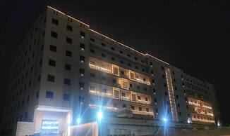 Hussain Biyari Hotel