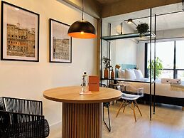 w Marvelous Loft in Polo