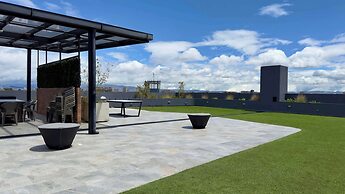w Marvelous Loft in Polo