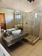 Dwaleni Farm Lodge