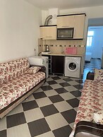 AĞA KONUK EVİ