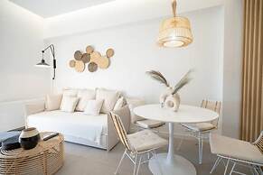 Piraeus Cozy Apartment for 4 Persons
