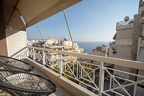 Piraeus Cozy Apartment for 4 Persons