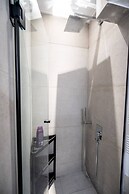 Piraeus Cozy Apartment for 4 Persons