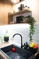 Piraeus Cozy Apartment for 4 Persons