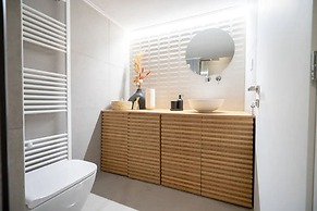 Piraeus Cozy Apartment for 4 Persons