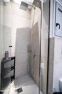 Piraeus Cozy Apartment for 4 Persons
