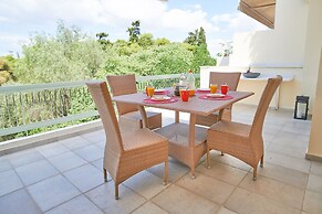 Dream-stay Apartment With a Spacious Balcony