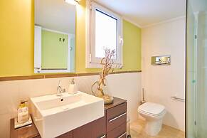 Dream-stay Apartment With a Spacious Balcony