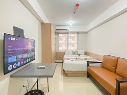 Comfy Studio Room At Meikarta Apartment