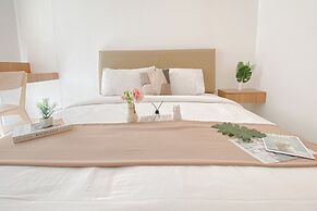 Best Studio Room At Tokyo Riverside Pik 2 Apartment