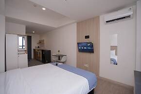 Spacious Comfy Studio Room At Collins Boulevard Apartment