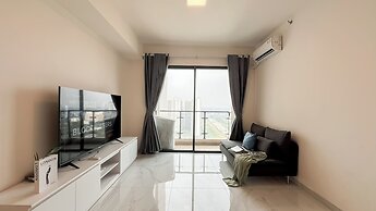 Cozy 2Br With Extra Room At Sky House Bsd Apartment