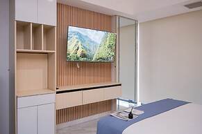 Spacious Studio At Apartment The Smith Alam Sutera
