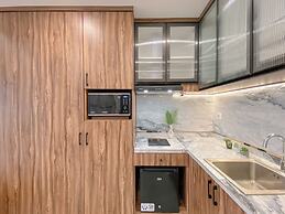 Spacious And Homey Studio Apartment At Pollux Chadstone