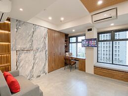 Spacious And Homey Studio Apartment At Pollux Chadstone