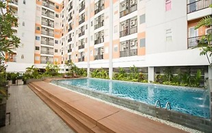 Warm Studio At Student Castle Yogyakarta Apartment