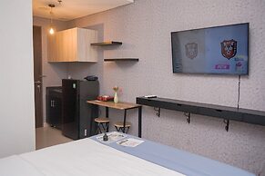 Cozy Studio Apartment At Transpark Bintaro