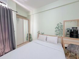 Stunning Comfy Studio Apartment Near Merr At Bale Hinggil