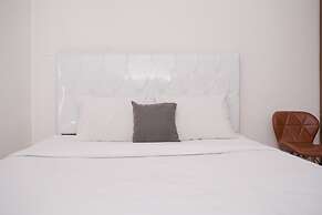 Comfy And Minimalist 2Br Apartment Sky House Bsd