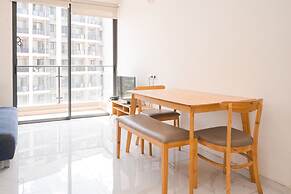 Comfy And Minimalist 2Br Apartment Sky House Bsd
