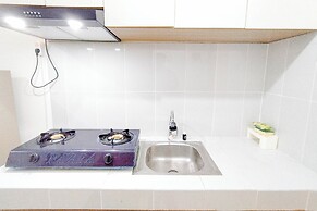 Tranquil Studio Room At Bale Hinggil Apartment