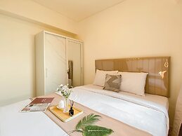 Warm And Cozy 2Br Meikarta Apartment