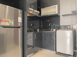Nice And Homey Studio Apartment At Kemang Mansion