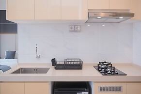 Stunning Studio At Sky House Bsd Apartment