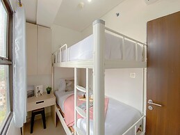 Homey And Tranquil 2Br Apartment Transpark Cibubur