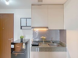 Homey And Tranquil 2Br Apartment Transpark Cibubur