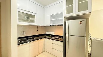 Warm And Nice 2Br At Permata Senayan Apartment