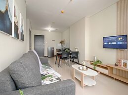 Minimalistic Designed 2Br Nifarro Park Apartment