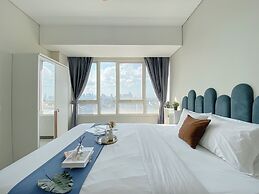 Minimalistic Designed 2Br Nifarro Park Apartment