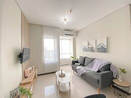 Minimalistic Designed 2Br Nifarro Park Apartment