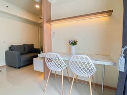 Best Living 2Br At Meikarta Apartment