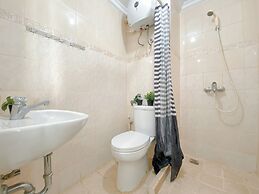 Warm And Good Studio Room At Park View Condominium Apartment