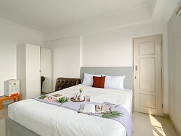 Warm And Good Studio Room At Park View Condominium Apartment