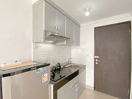 Warm And Good Studio Room At Park View Condominium Apartment