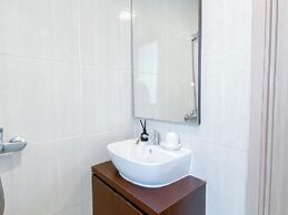 Chic And Cozy Studio At Meikarta Apartment