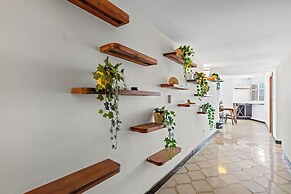 Waterfront Balcony Swimming Pool