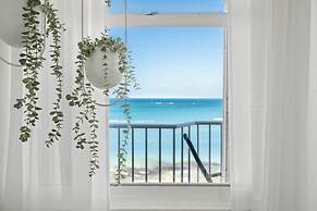 Waterfront Balcony Swimming Pool