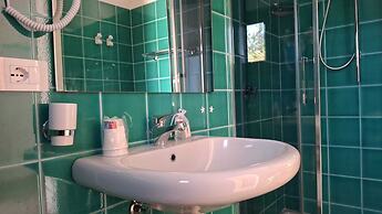 NEO HOTEL TRE MONTI