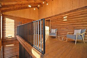 Wooden Villa with pool and sauna