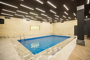 Wooden Villa with pool and sauna