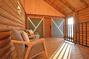 Wooden Villa with pool and sauna