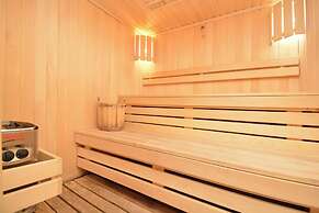 Wooden Villa with pool and sauna