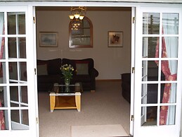 Coach House 5
