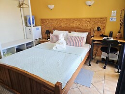 Dream Lagos B&B